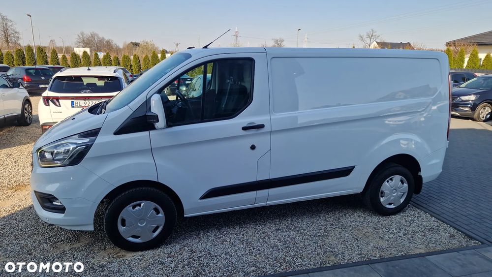 Ford TRANSIT CUSTOM - 3