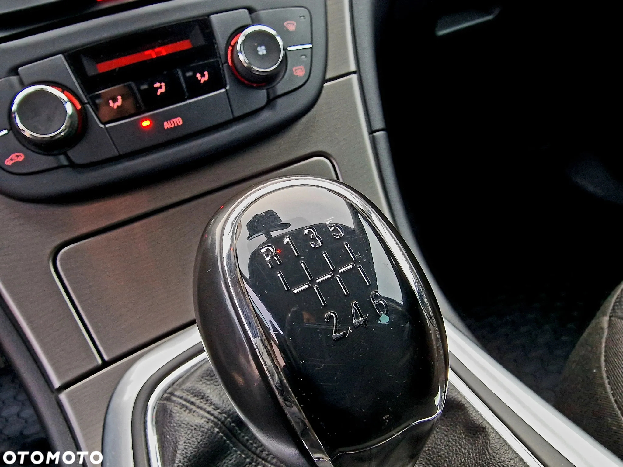 Opel Insignia 1.8 Design Edition - 17