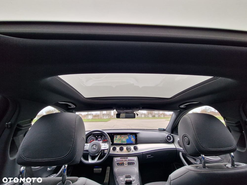 Mercedes-Benz Klasa E 220 d 4-Matic 9G-TRONIC - 12