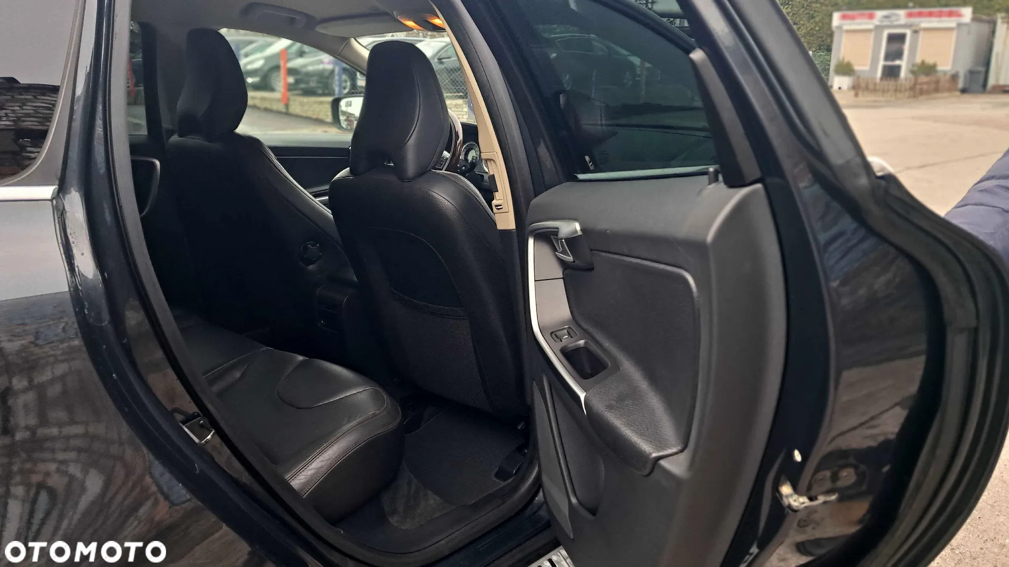 Volvo XC 60 - 19