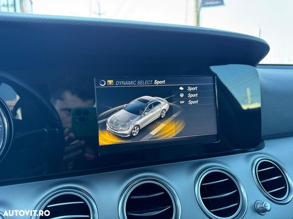 Mercedes-Benz E - 24