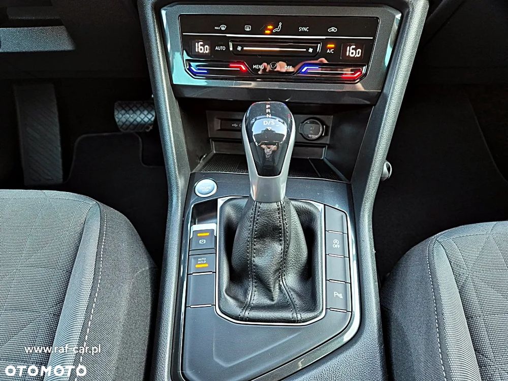 Volkswagen Tiguan 2.0 TDI SCR (BlueMotion Technology) DSG Comfortline - 23