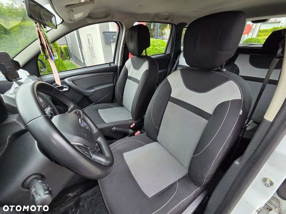 Dacia Duster 1.6 SCe Access S&S - 17