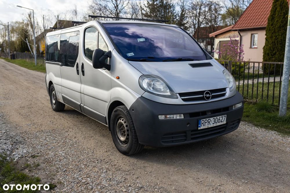 Opel Vivaro - 2