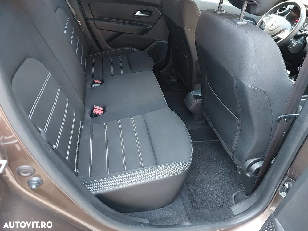 Dacia Duster 1.5 dCi 4x2 Prestige - 14