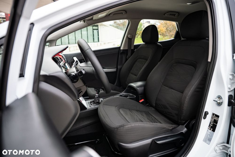 Kia Ceed - 15