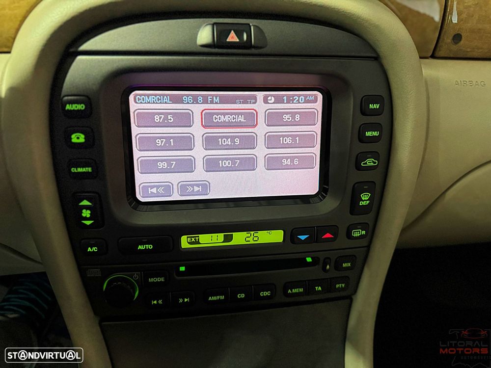 Jaguar X-Type 2.0 Executive - 26