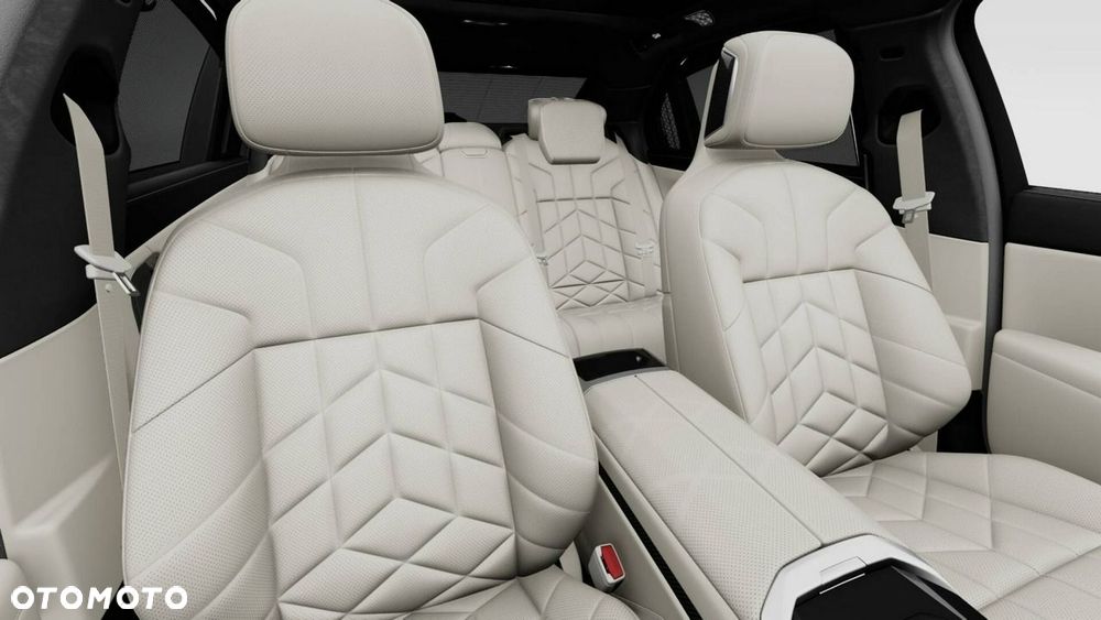 BMW Seria 7 - 15