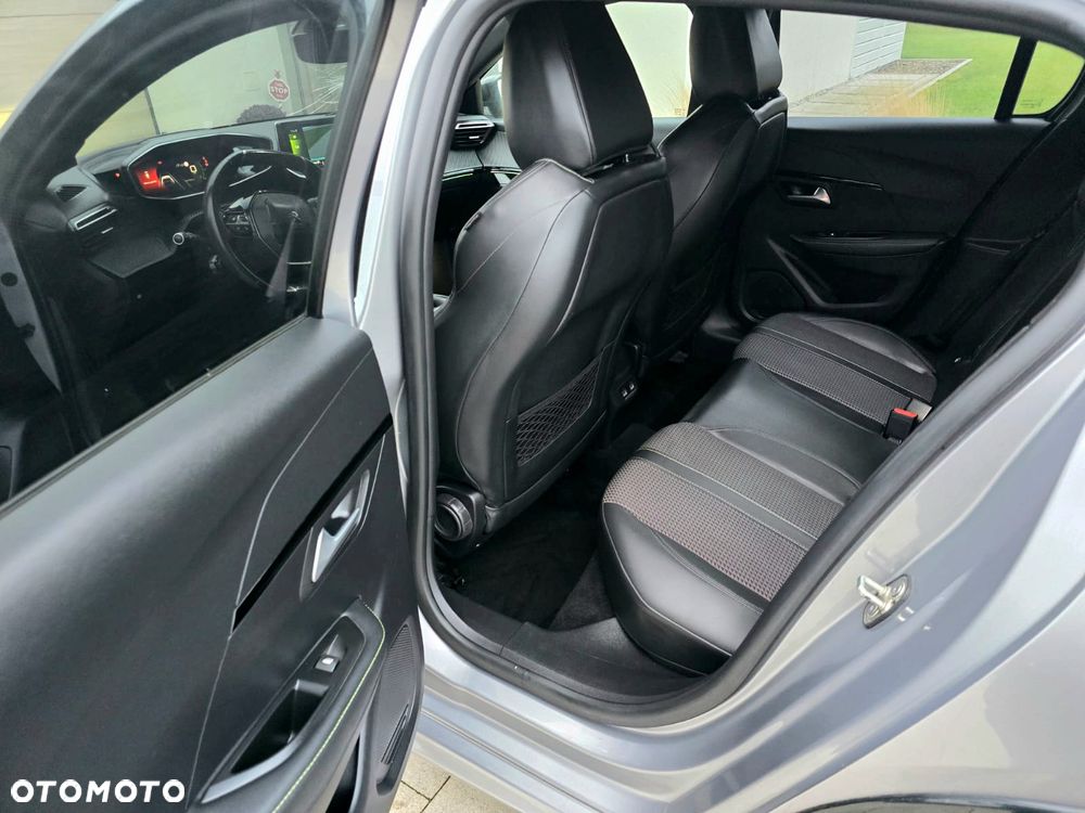 Peugeot 208 1.5 BlueHDi GT Line S&S - 12