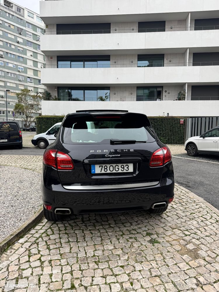 Porsche Cayenne II Platinum Edition - 2