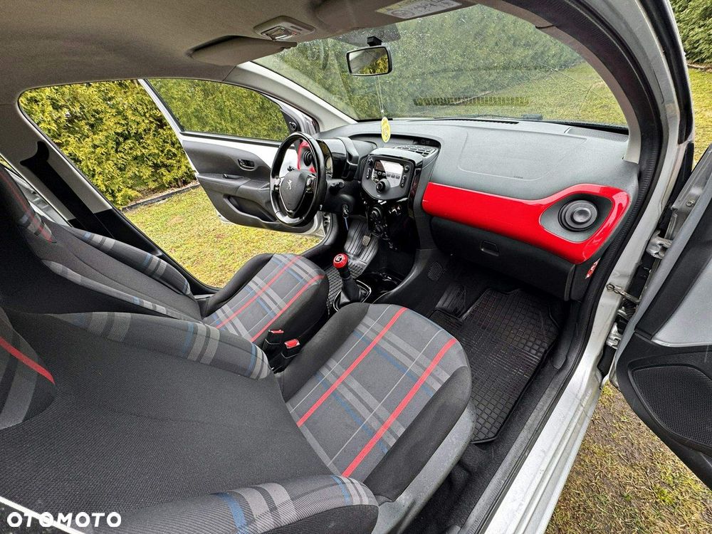 Peugeot 108 PureTech 82 Top Style - 23