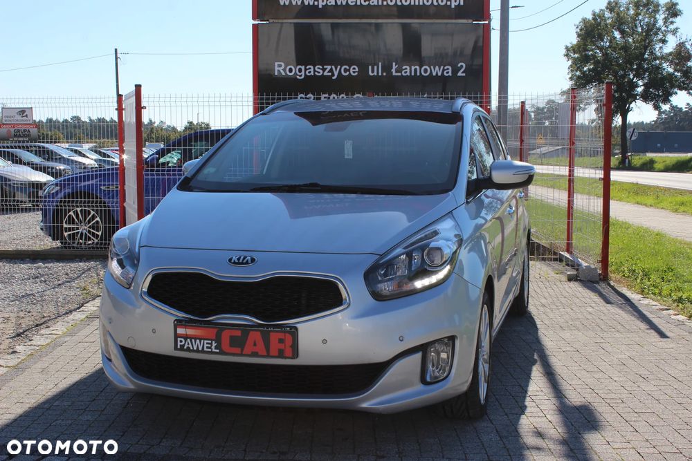 Kia Carens