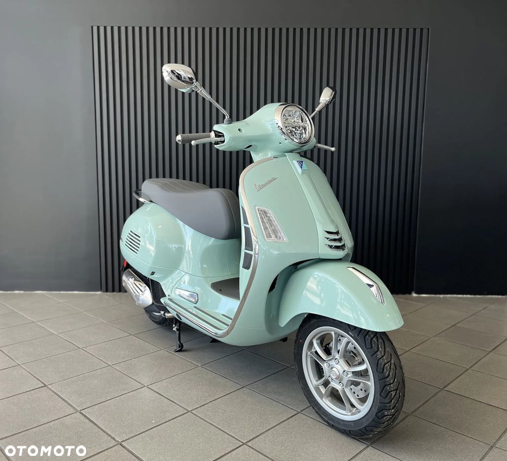 Vespa GTS - 3