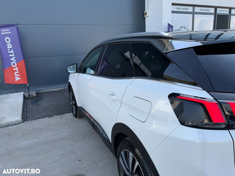 Peugeot 3008 225 e-EAT8 GT - 17