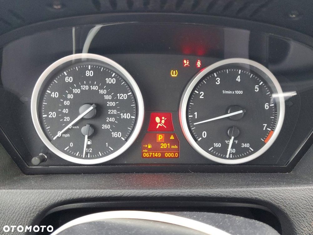 BMW X6 xDrive35i - 9