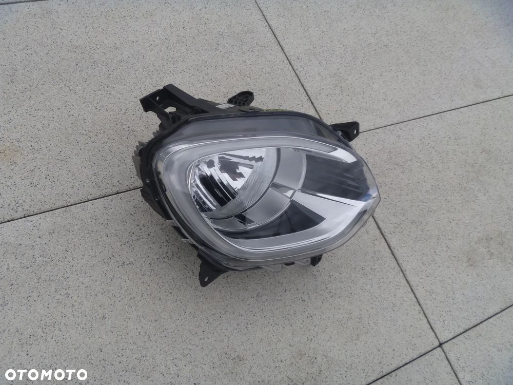 RENAULT TWINGO 3 III LIFT 19-24 LAMPA ZWYKŁA LED ORG 260105001R EUROPA - 3