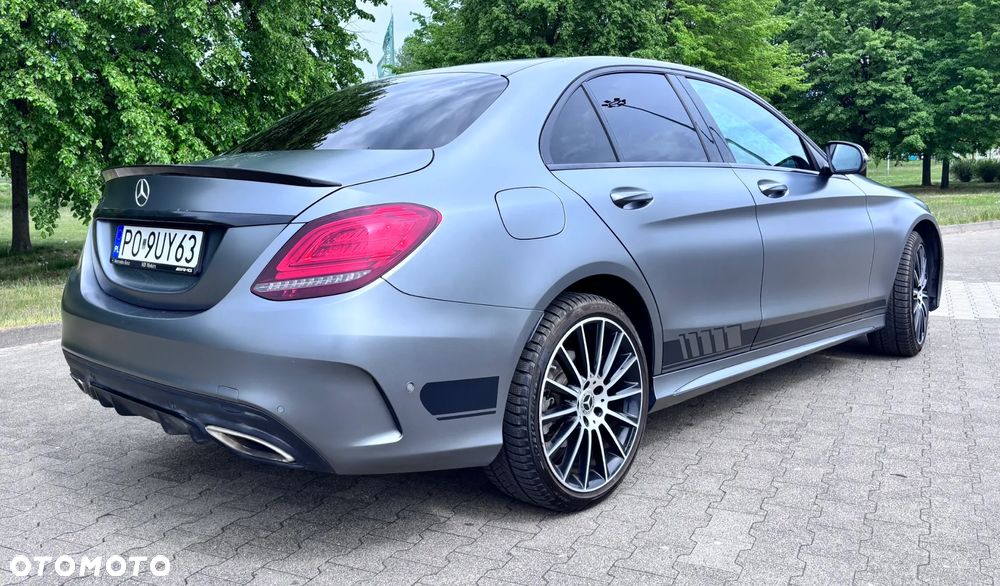 Mercedes-Benz Klasa C 200 4MATIC 9G-TRONIC - 9