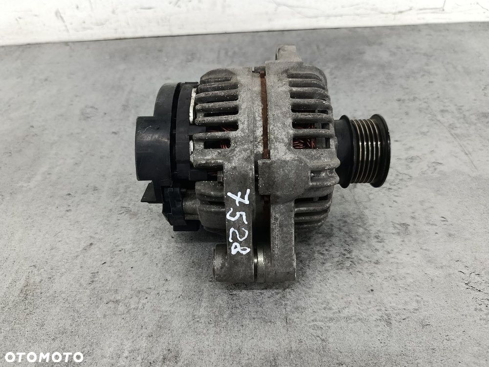 ALTERNATOR OPEL ASTRA H 13229990 0124325172  BOSCH 1.9 CDTI - 1