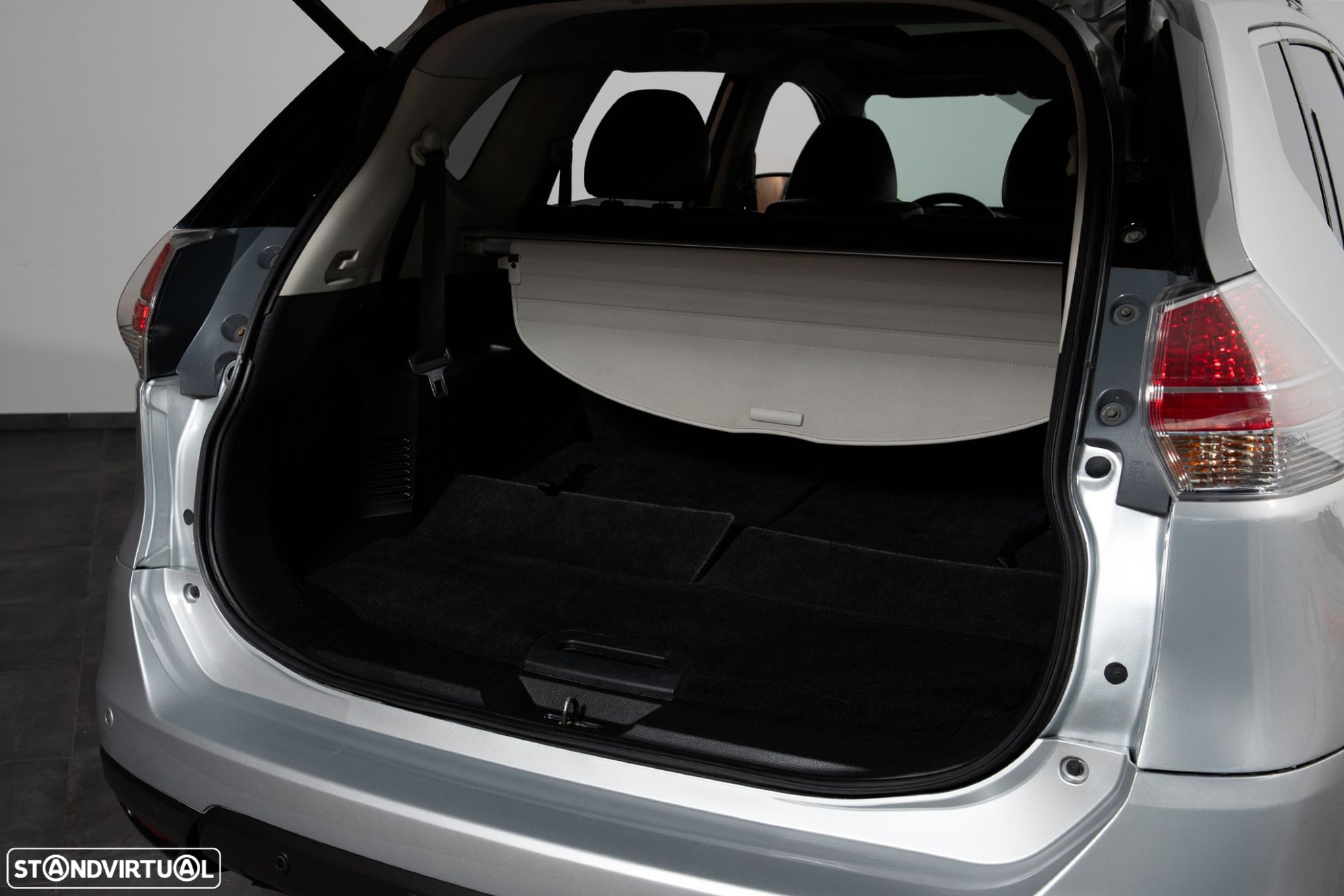 Nissan X-Trail 1.6 dCi Tekna Xtronic - 22