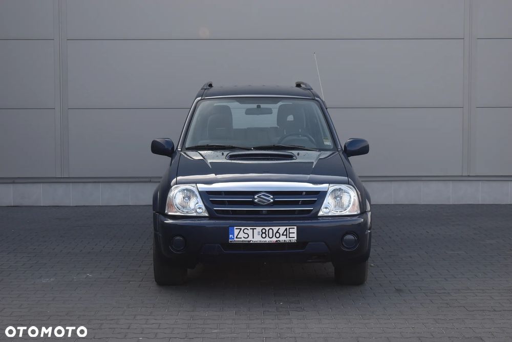 Suzuki Grand Vitara - 25