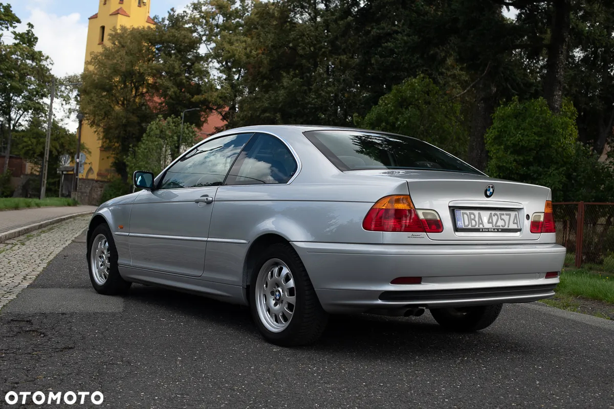 BMW Seria 3 323Ci - 9
