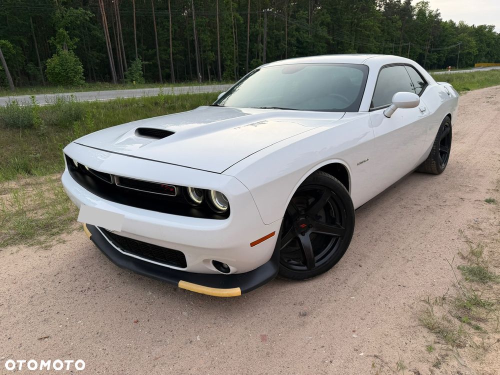 Dodge Challenger - 3