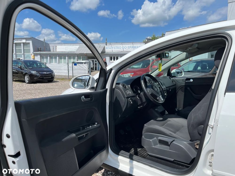 Volkswagen Golf Plus - 13
