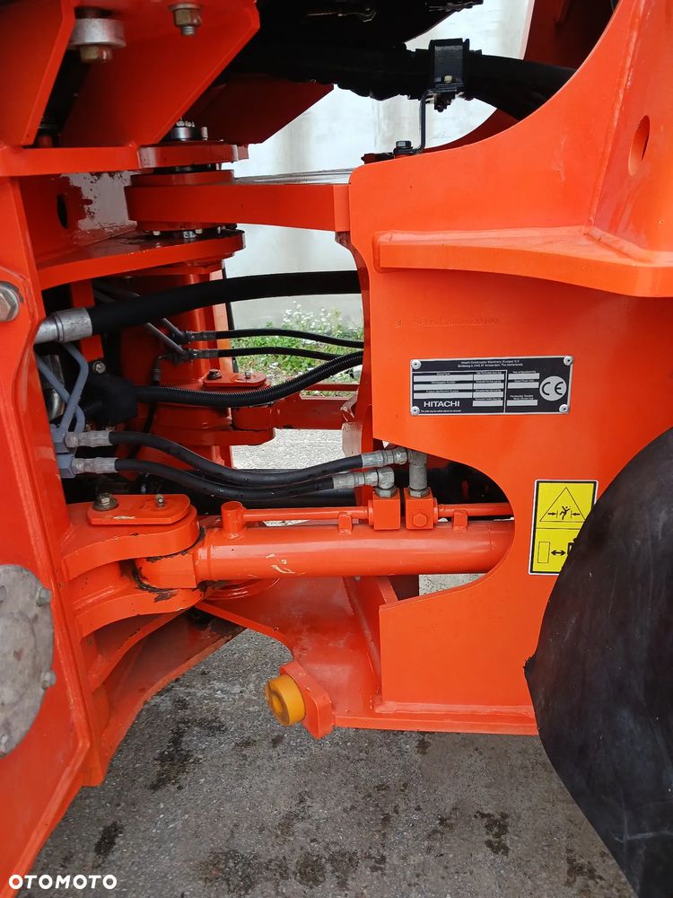 Hitachi ZW 150 - 33