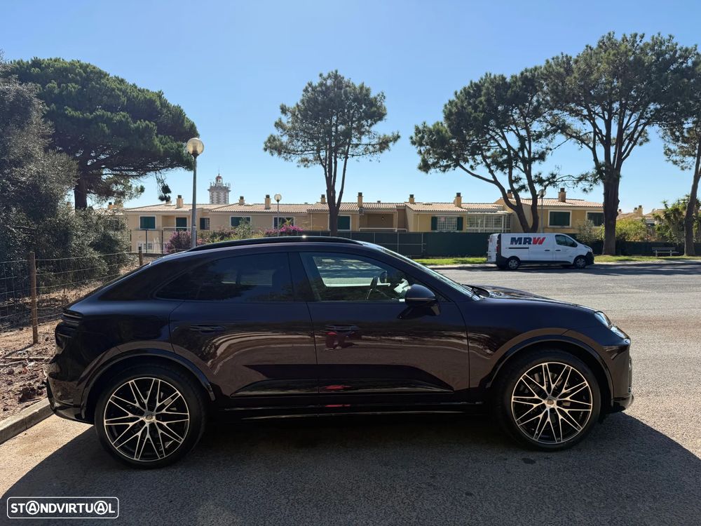 Porsche Macan Electric Turbo - 5