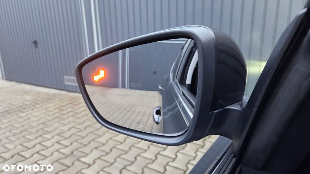 Ford Focus 1.0 EcoBoost Titanium X - 40