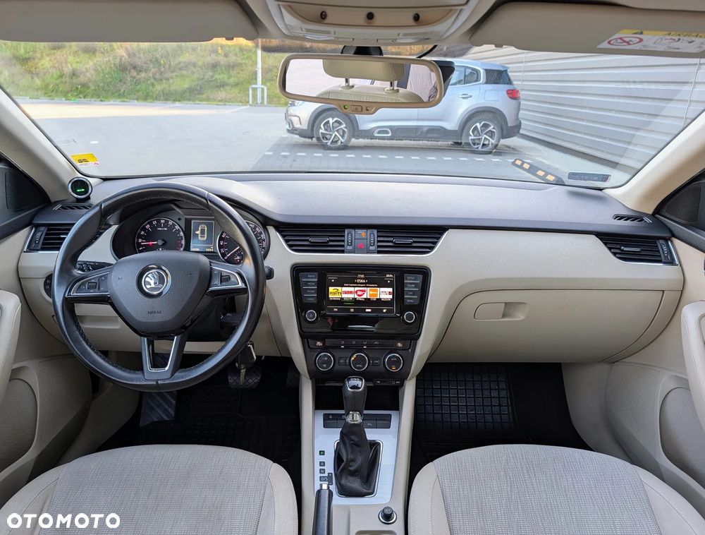 Skoda Octavia 1.6 TDI Active DSG - 5