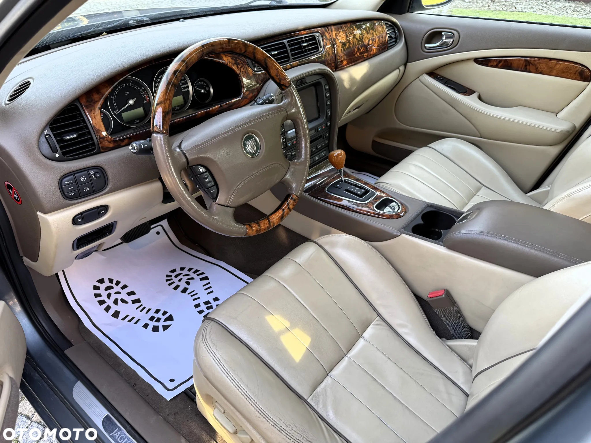 Jaguar S-Type 2.7 Twin Turbo Diesel Executive - 15
