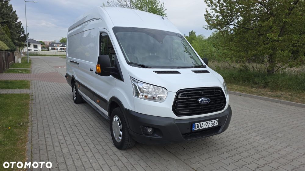 Ford Transit - 1