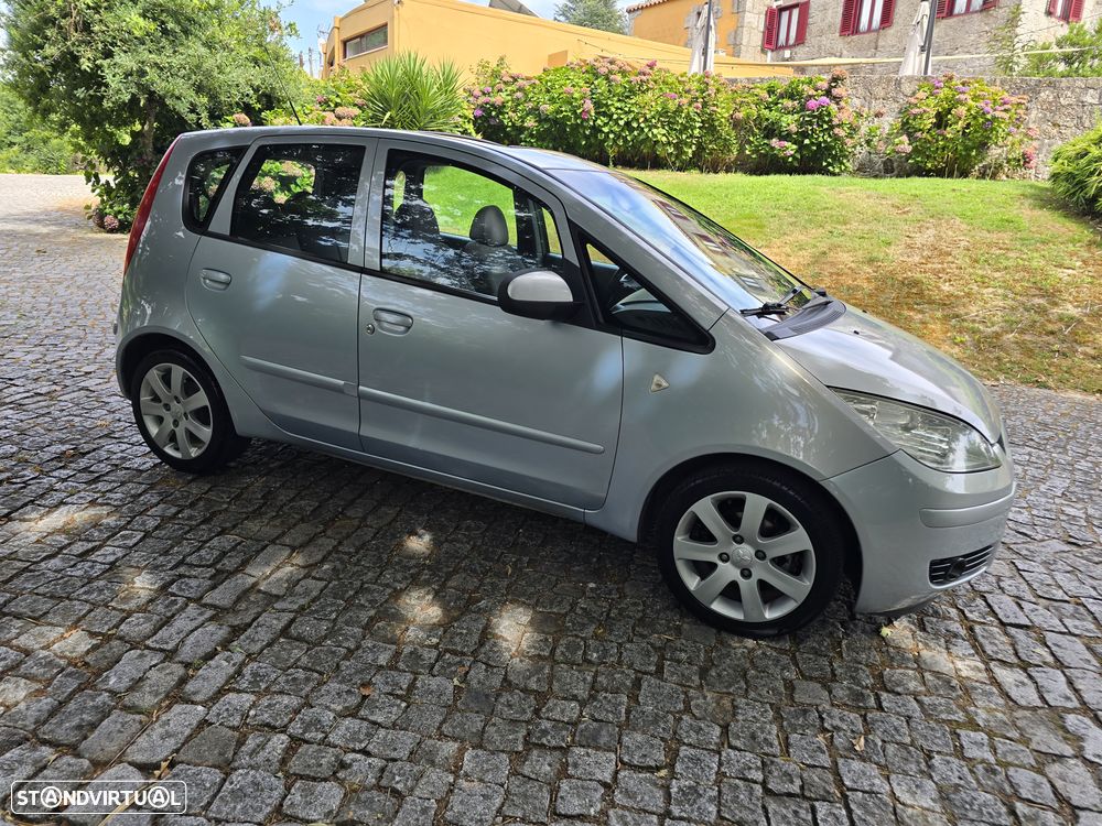 Mitsubishi Colt 1.5 DI-D E-motion - 1