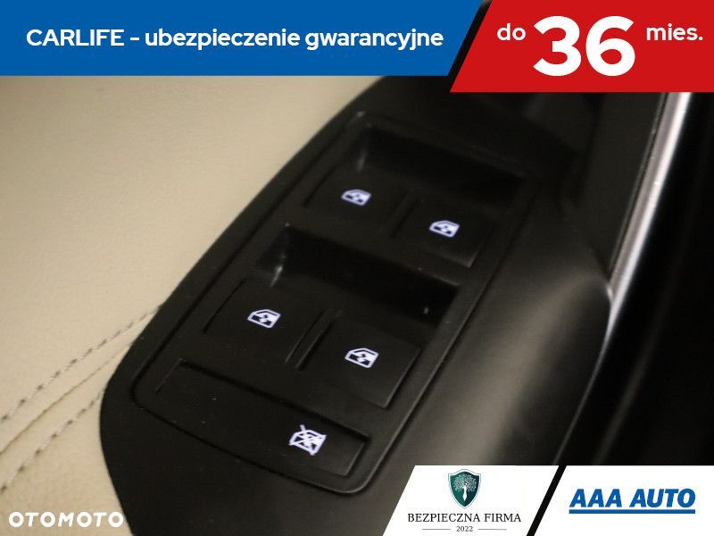 Opel Insignia - 19