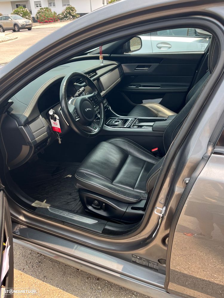 Jaguar XF 20d Aut. R-Sport Ingenium Edition - 14