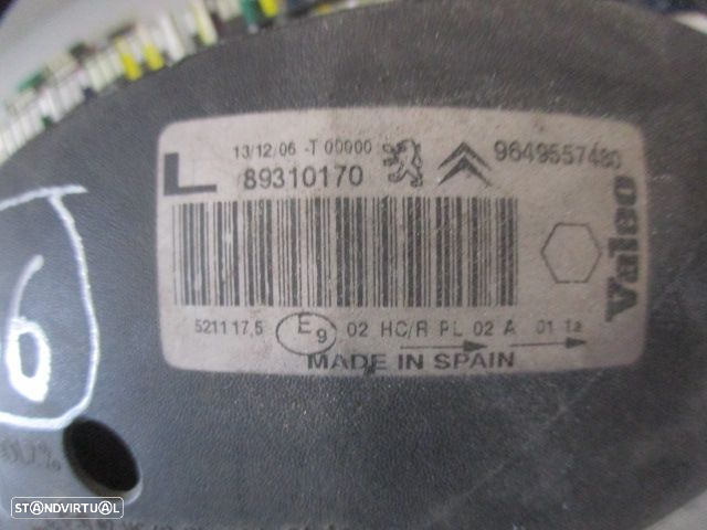 Farol 9649557480 CITROEN  XSARA PICASSO 2007 1.6HDI 90CV 5P BEGE ESQ H4 ORIGINAL VALEO Apoio Partido - 4