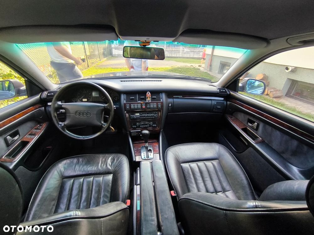 Audi A8 - 9