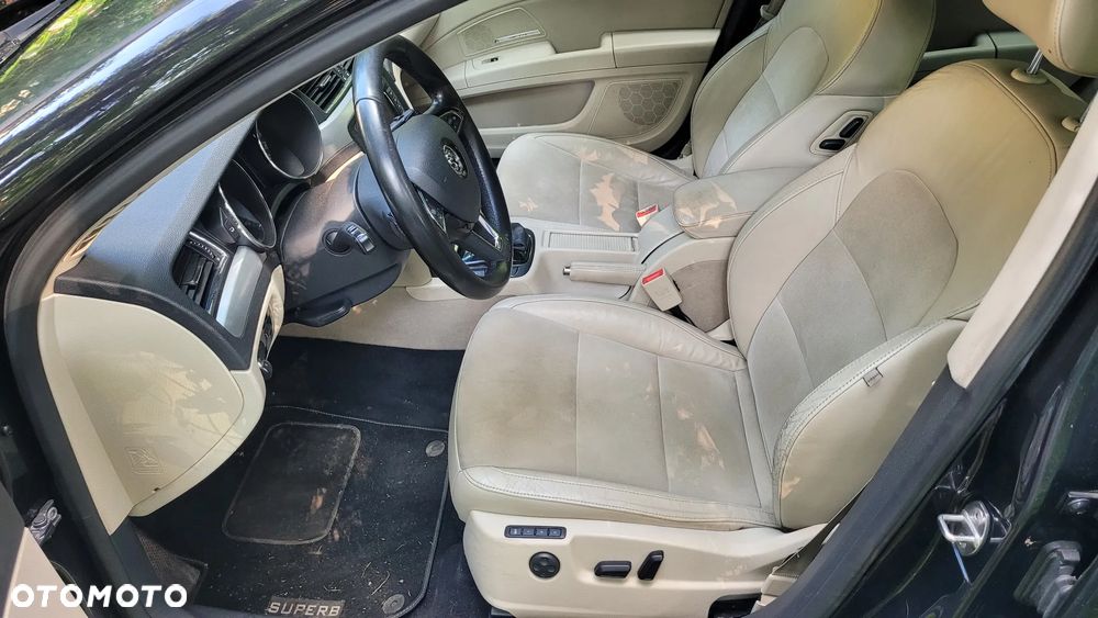 Skoda Superb 3.6 FSI 4x4 Elegance DSG - 23