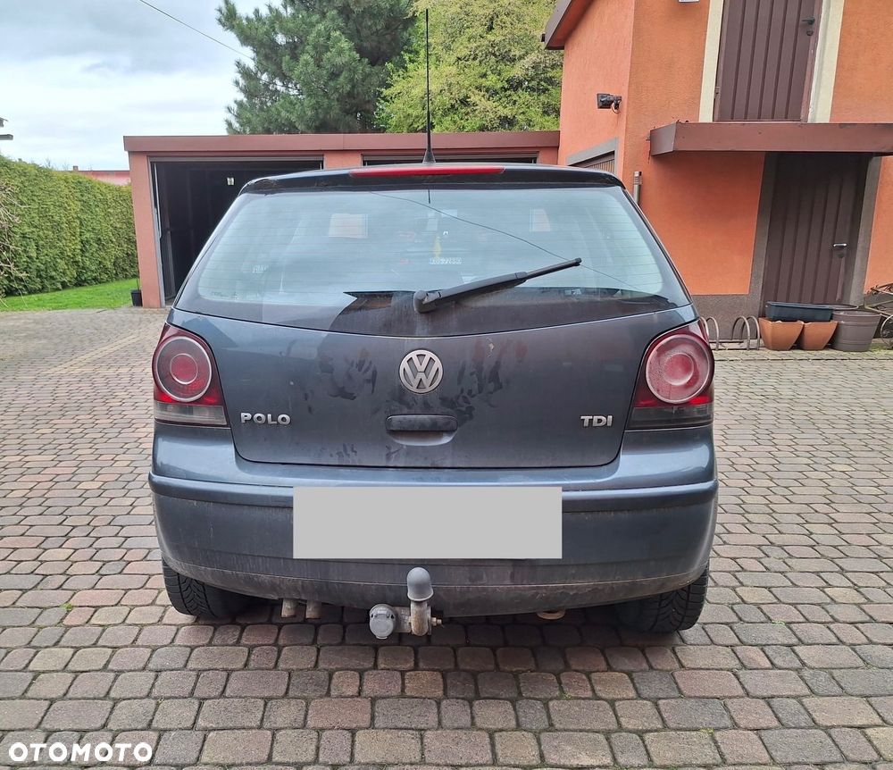 Volkswagen Polo 1.4 TDI Comfortline - 2