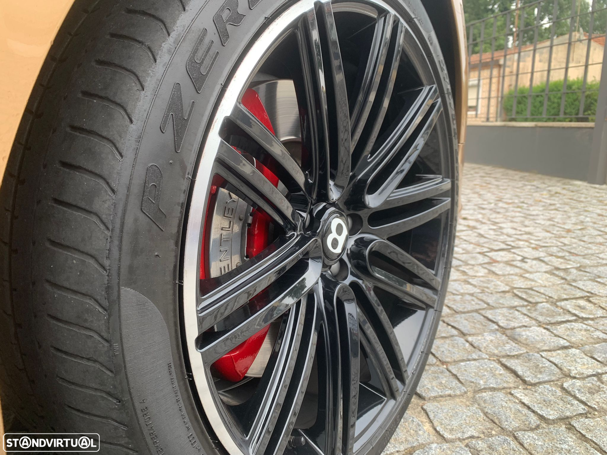 Bentley Continental Cabrio GTC W12 Speed - 21