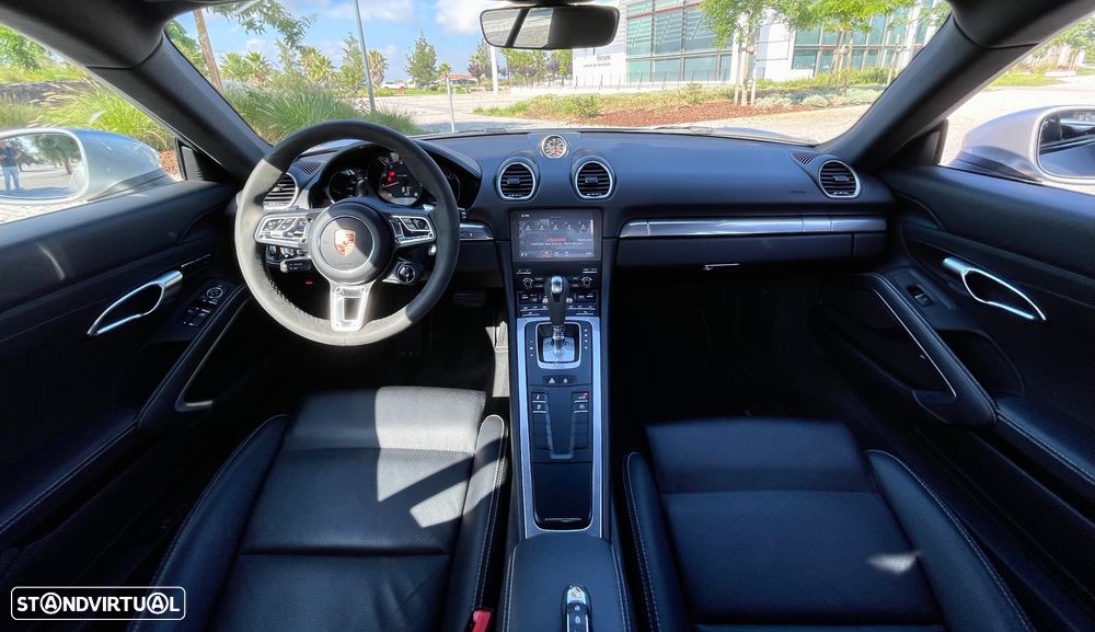 Porsche 718 Cayman 2.0 PDK - 12