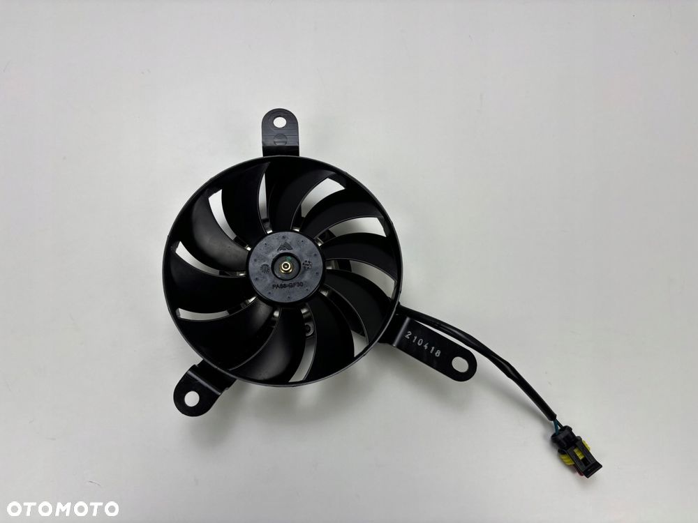 Prawy wentylator Ducati Multistrada 1200 2013-15 Oryginał - 1