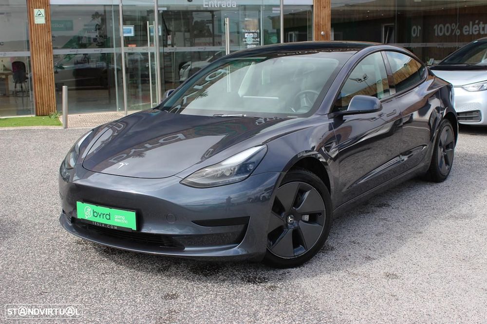 Tesla Model 3 Standard Range Plus RWD - 2