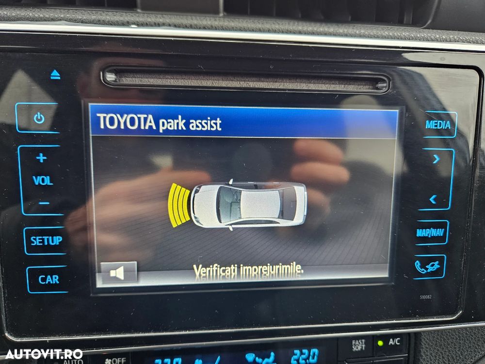 Toyota Auris 1.8 Hybrid Executive - 21