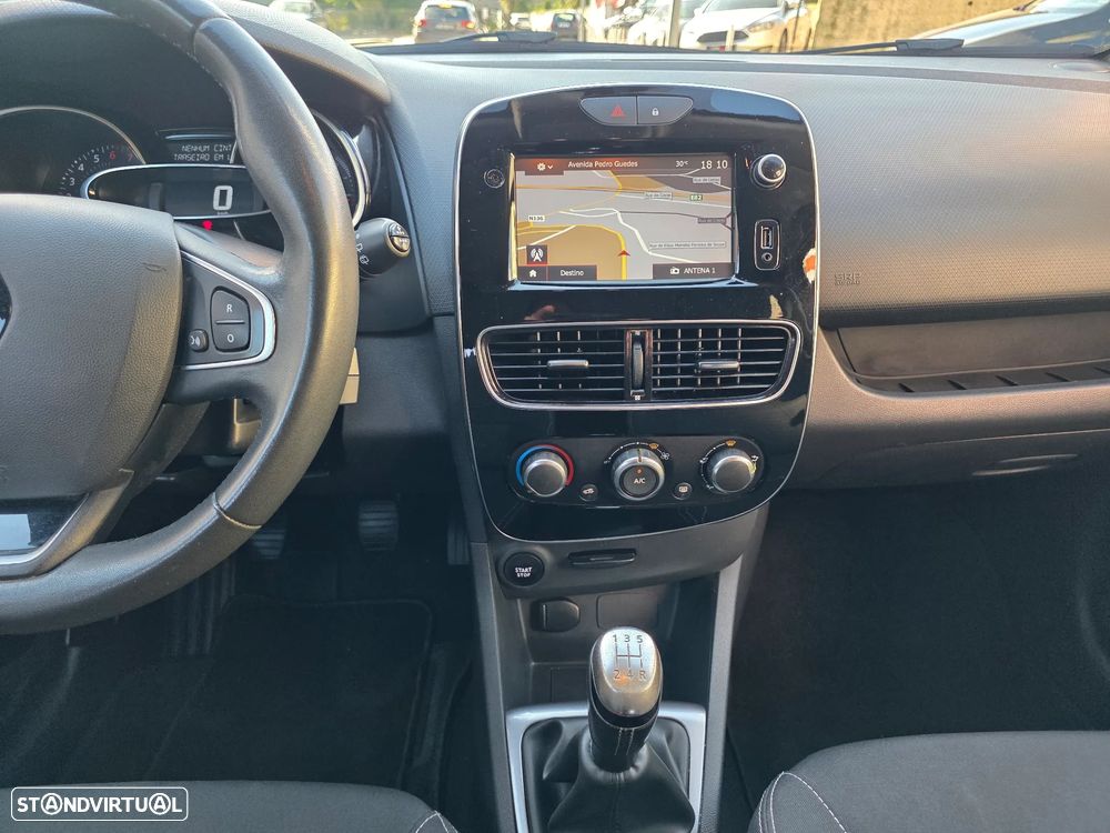 Renault Clio Sport Tourer 0.9 TCe Limited - 15