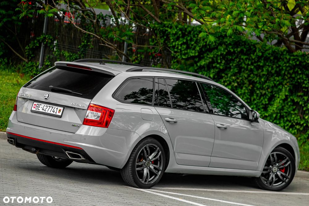 Skoda Octavia 2.0 TDI RS - 6