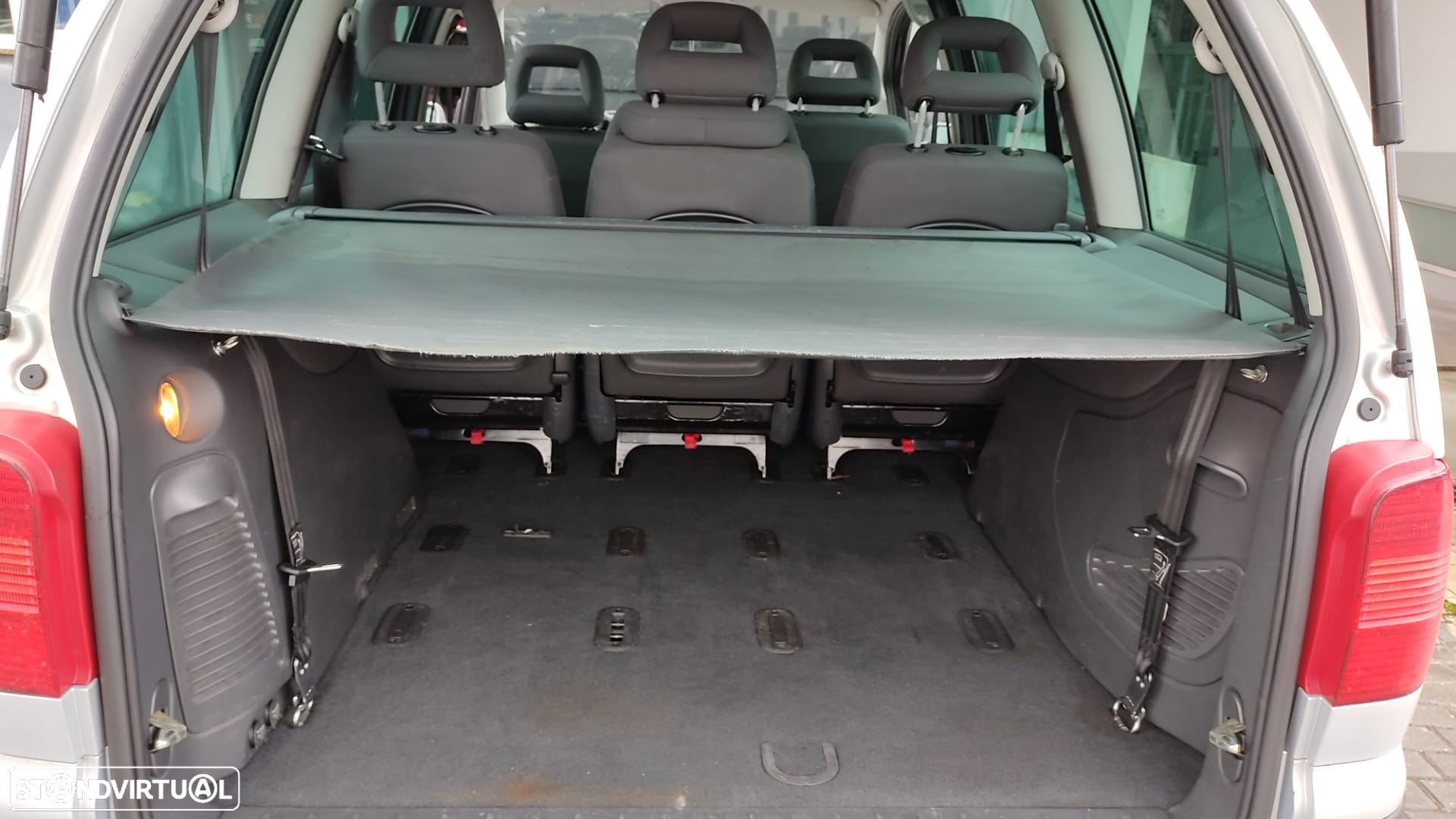 Portas VW Sharan 1.9 tdi 115cv de 2001 - 9
