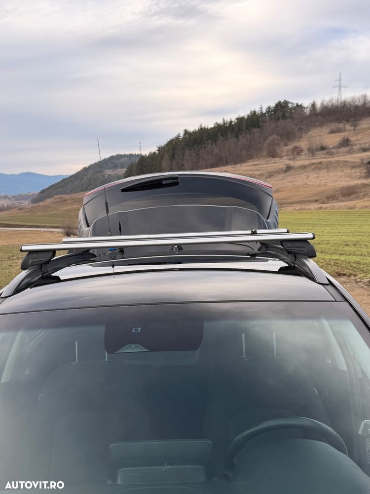 Hyundai KONA - 22