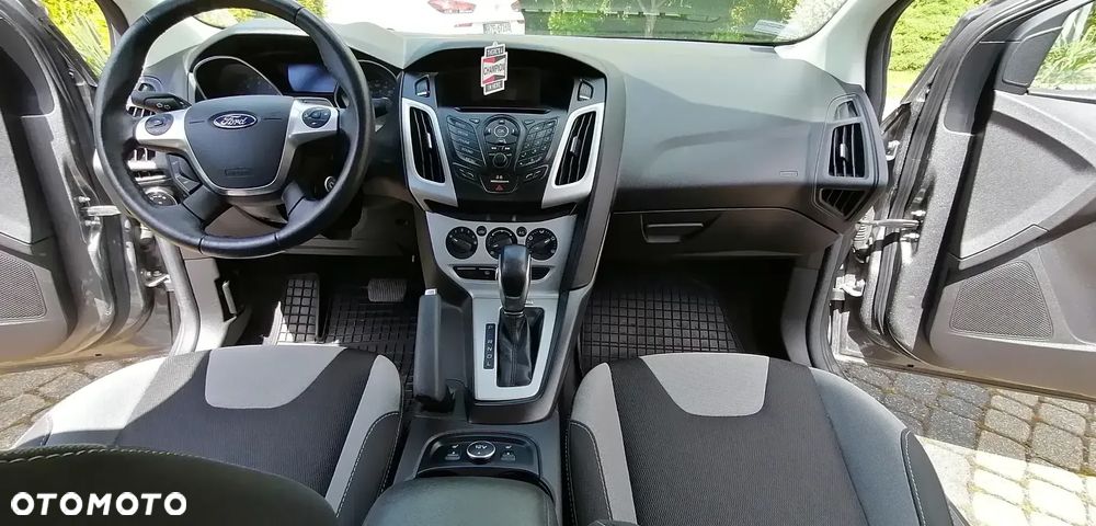 Ford Focus - 10